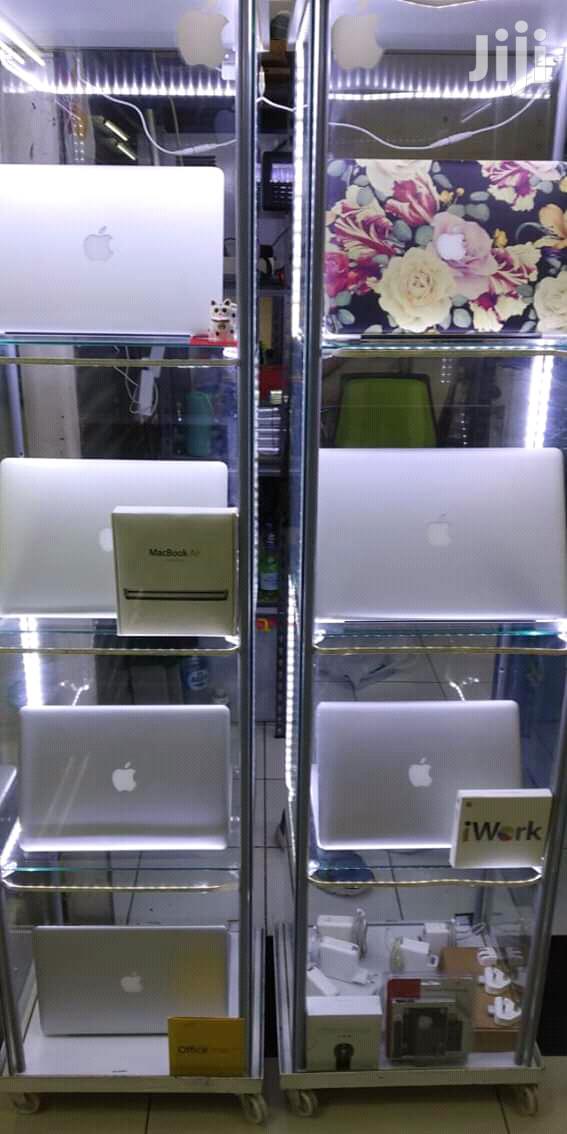 Laptop Apple MacBook 4GB Intel Core 2 Duo HDD 250GB - thumbnail 4