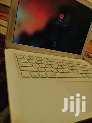 Laptop Apple MacBook 4GB Intel Core 2 Duo HDD 250GB