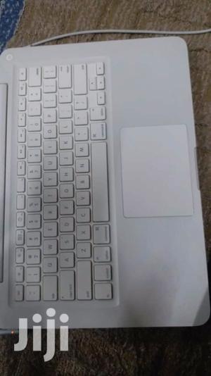 Laptop Apple MacBook 4GB Intel Core 2 Duo HDD 250GB