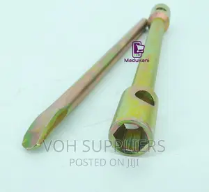 24mm 27mm Wheel Spanner and Tyre Lever Combo for Heavy Vehic