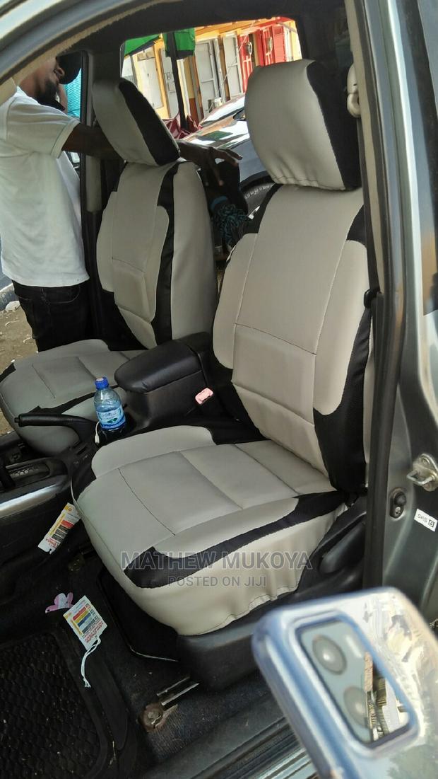Rav4 Four Toyota Seat Covers - thumbnail 3
