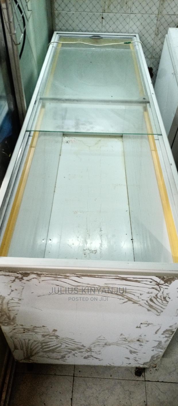 Deep Freezer Showcase