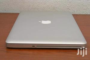 Laptop Apple MacBook Pro 4GB Intel Core i5 HDD 500GB