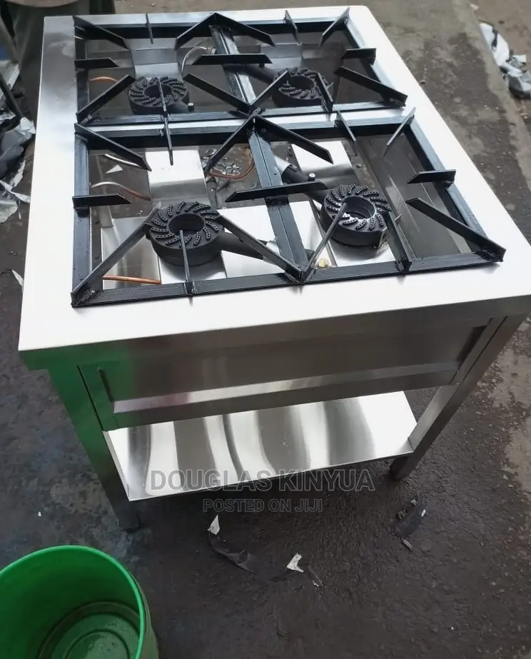 Stainless Steel Commercial Gas Cooker With Four Burners