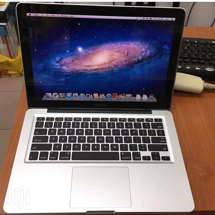 Laptop Apple MacBook Pro 4GB Intel Core i5 HDD 500GB