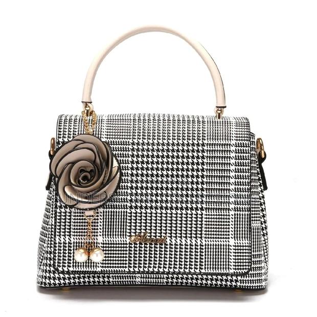 Classic Ladies Handbags - thumbnail 4