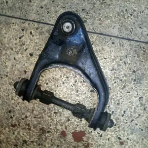 Upper Control Arms Mitsubishi L200 Pajero