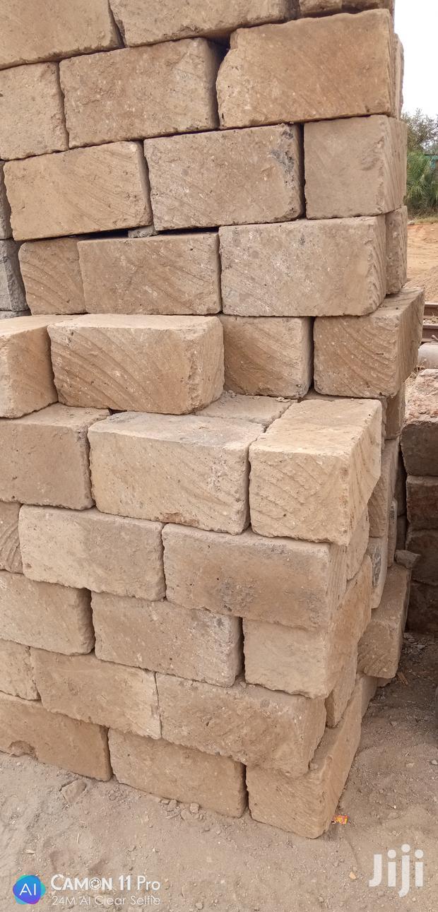 Machine Cut Stones - thumbnail 3