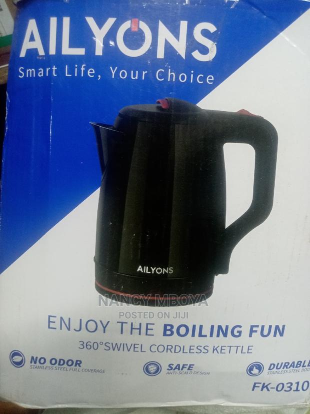 Ailyons Electric Kettle 2l