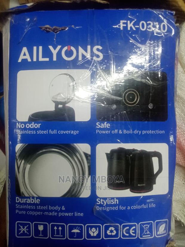 Ailyons Electric Kettle 2l - thumbnail 2