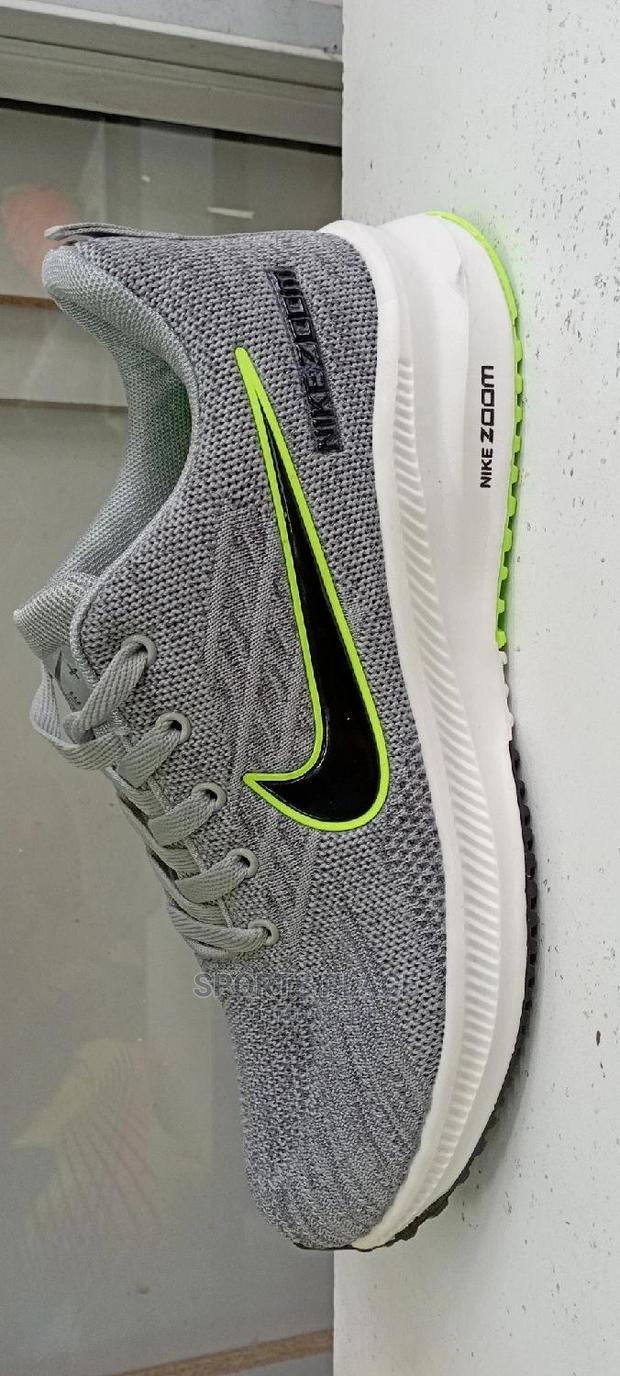 Nike Zoom Sports Sneakers for Athletes