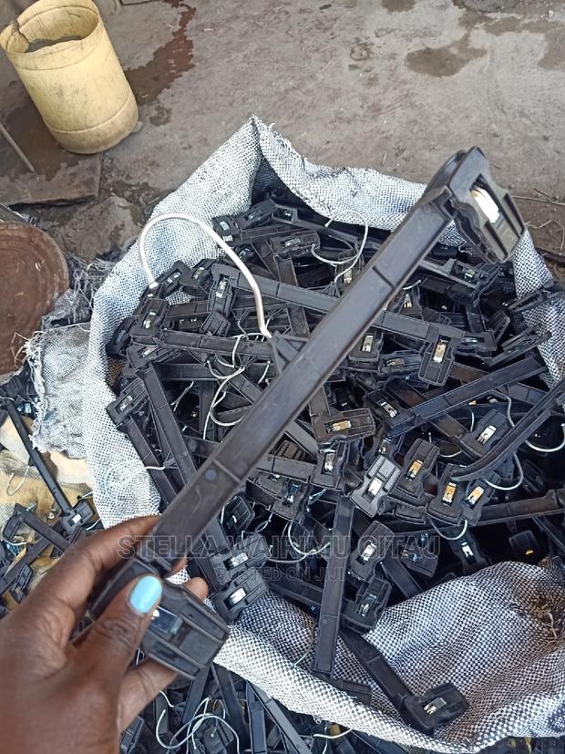 Clip Hangers - thumbnail 5