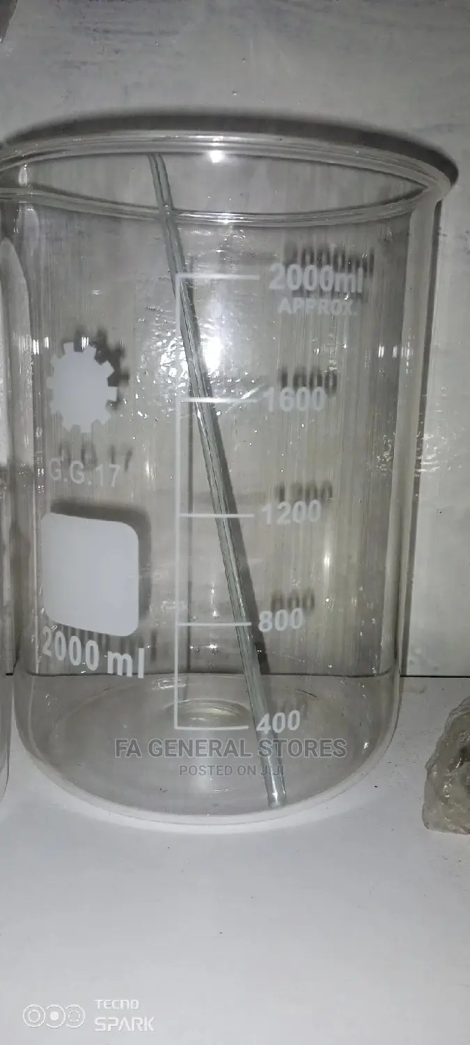 Glass and Plastic Beakers