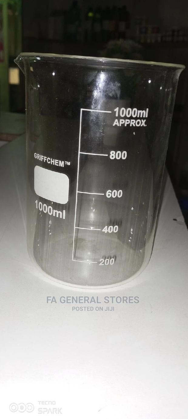 Glass and Plastic Beakers - thumbnail 7