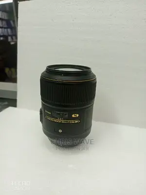 Nikon 105mm F2.8 With VR Manual Lens