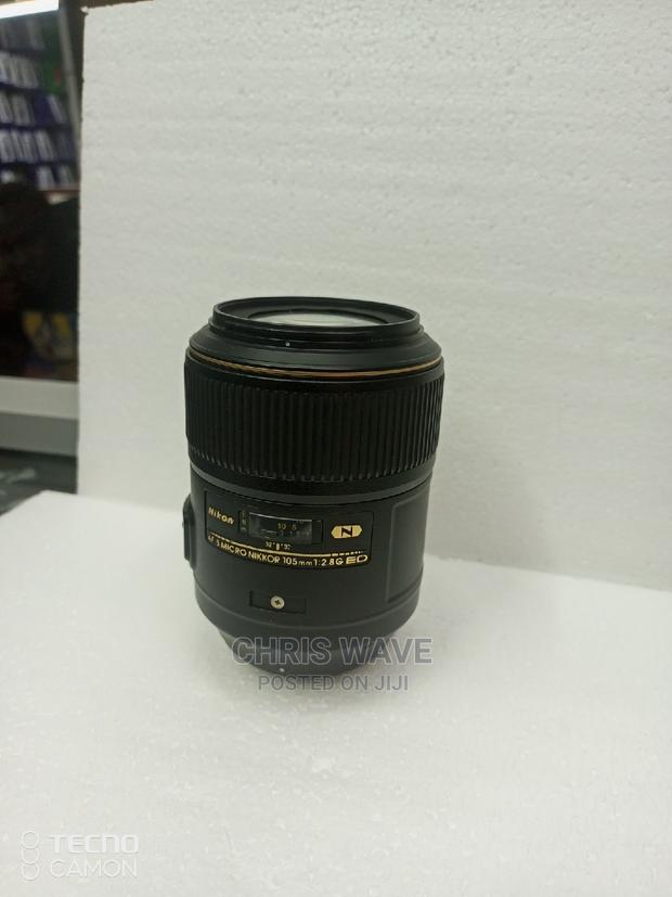 Nikon 105mm F2.8 With VR Manual Lens - thumbnail 4