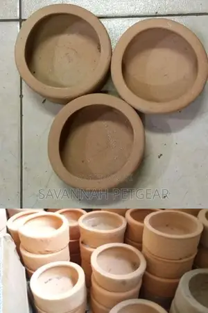 Large Size Rabbit Clay Feeding And Watering Bowls