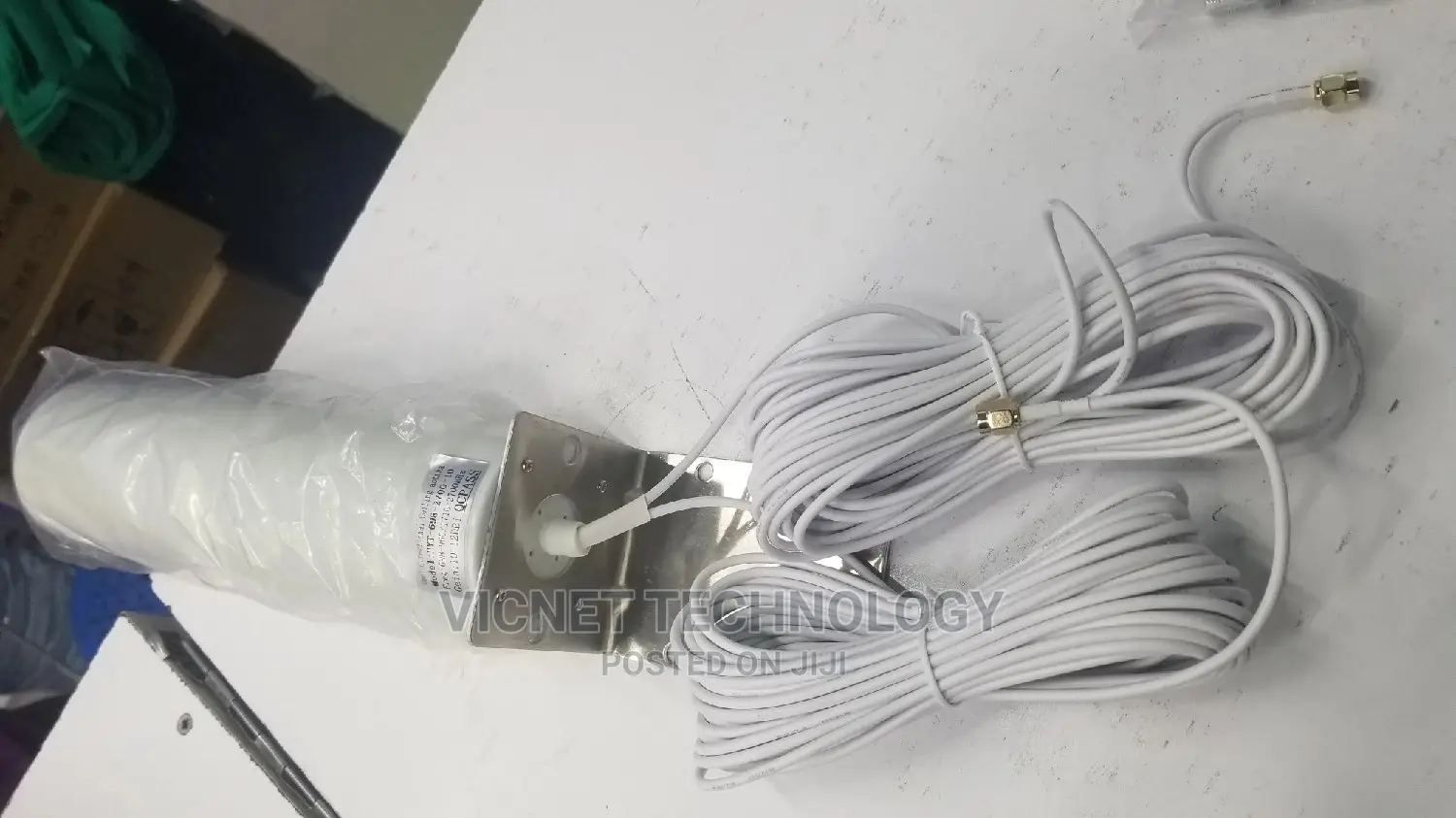 Outdoor 4G OMNI Router Antenna With 10M SMA Cable