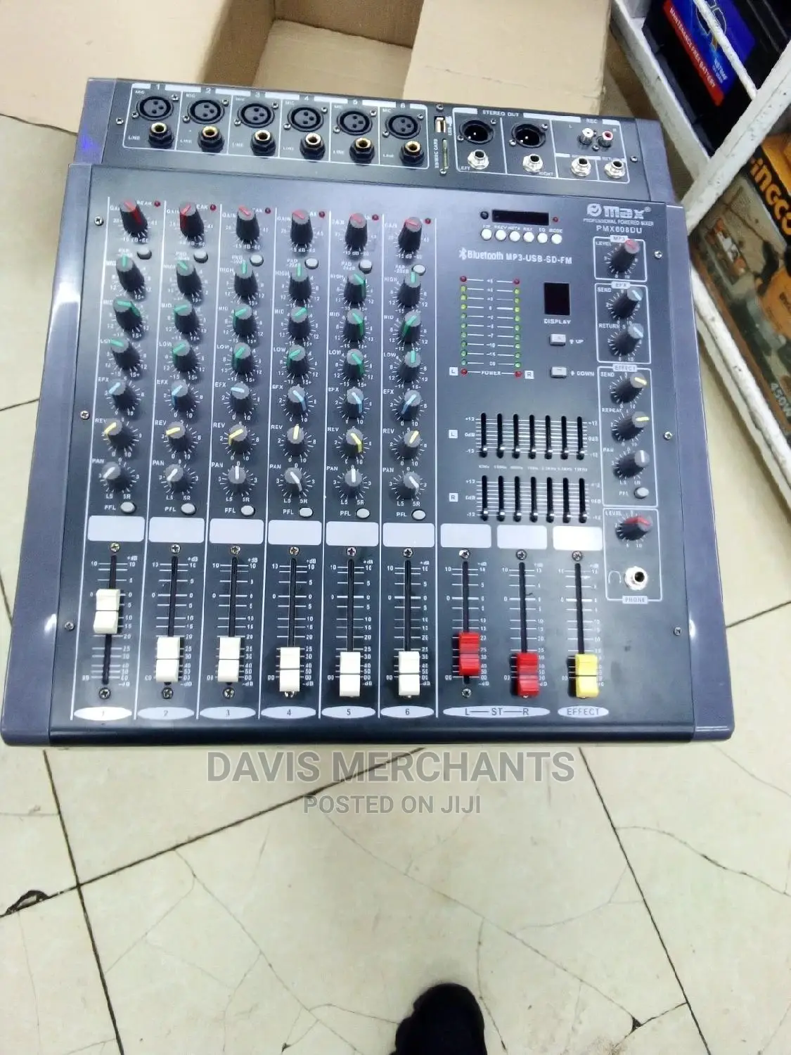 Professional Stereo Mixing Console