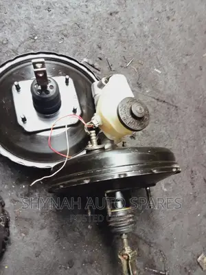 Brake Booster Complete Toyota 102 and 103 and 100 Complete