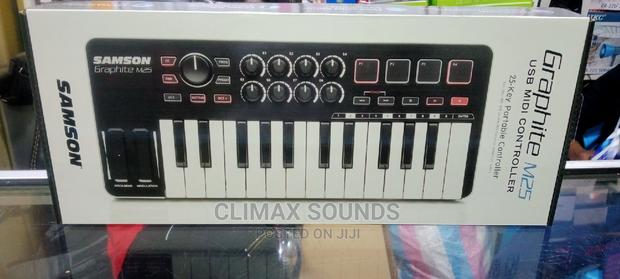 Graphite M25 Usb Midi Controller - main view