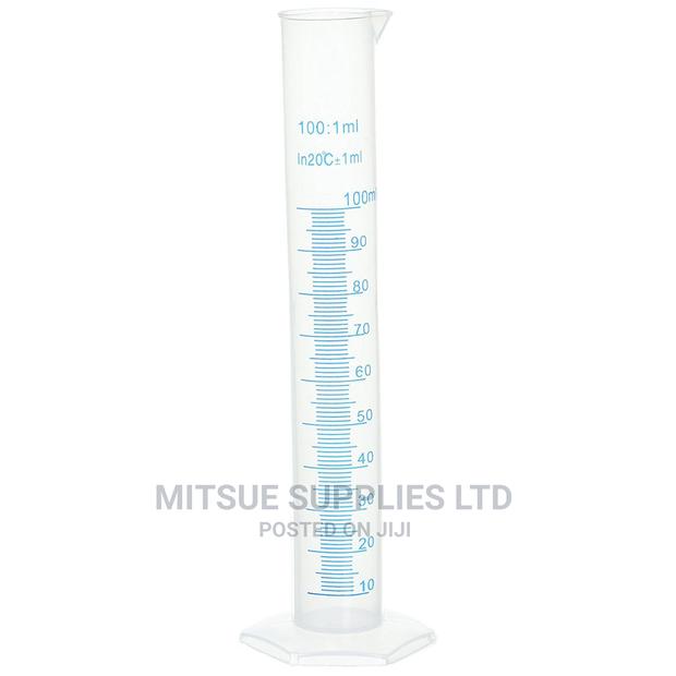A Set of 10 Measuring Cylinder 25ml Plastic