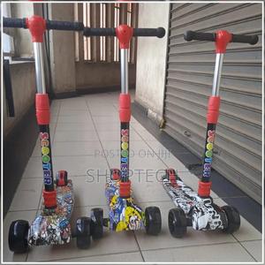 Scooters , Adjustable , Brand New - thumbnail 2