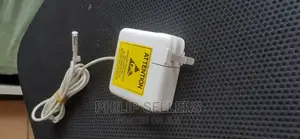 EX-UK Apple 45W Magsafe 2 Macbook Pro / Air Power Adapter -