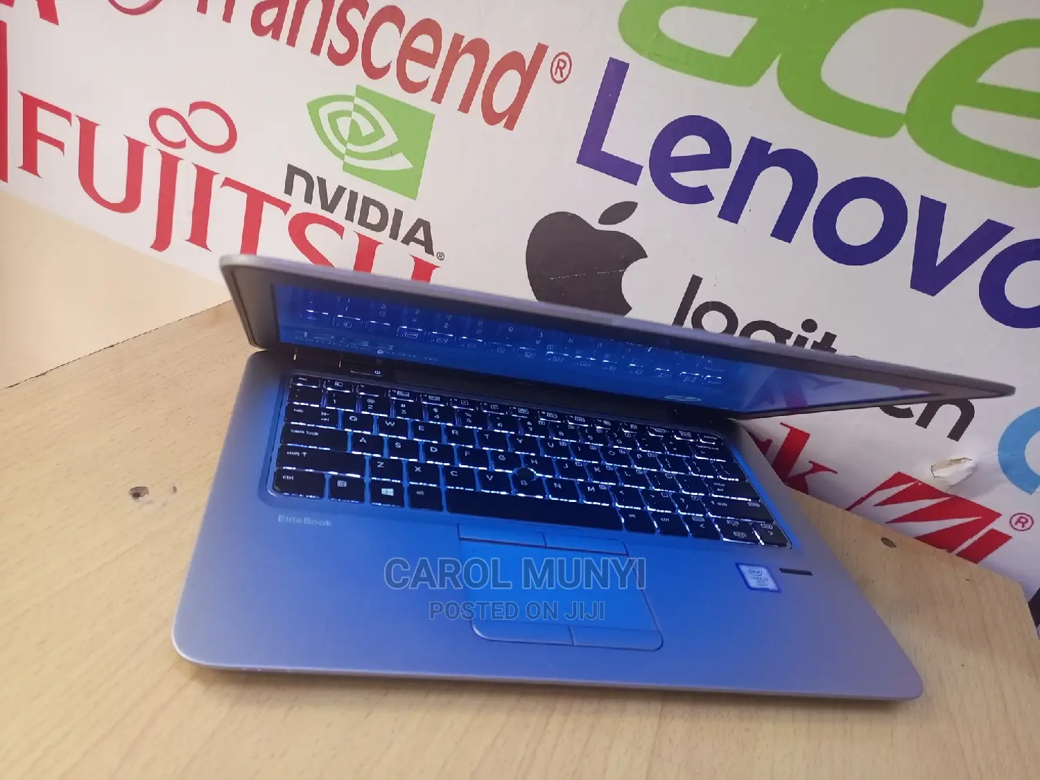 New Laptop HP EliteBook 820 G3 8GB Intel Core I5 HDD 500GB