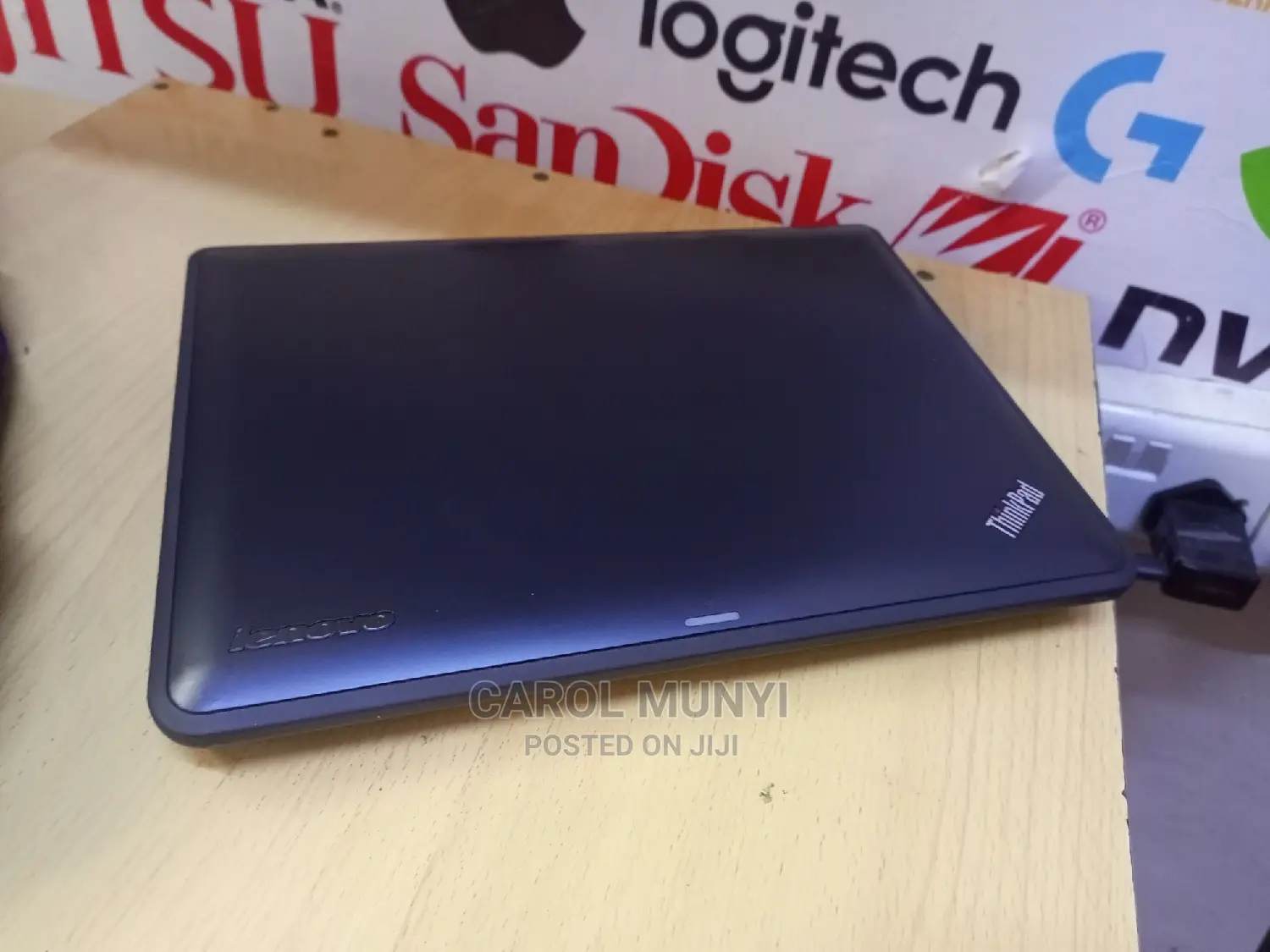 New Laptop Lenovo ThinkPad X131e 4GB Intel Celeron HDD 320GB