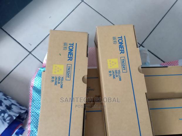 Favourable TN324 Yellow