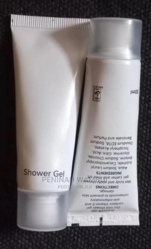 Shower Gel - Guest Room Amenity - main view
