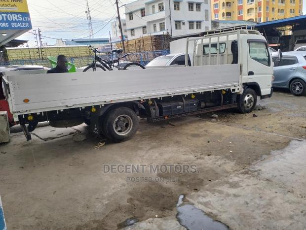 Mitsubishi Fuso - thumbnail 4