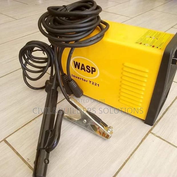 Mma- Wasp T221welding Machine Inverter.