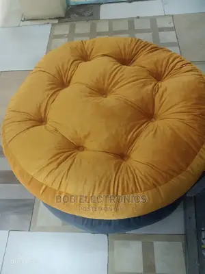 Round Floor Cosy Pillows