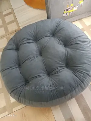 Round Floor Cosy Pillows