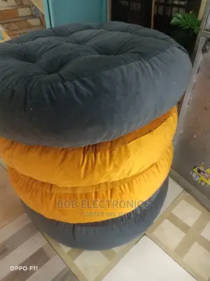 Round Floor Cosy Pillows