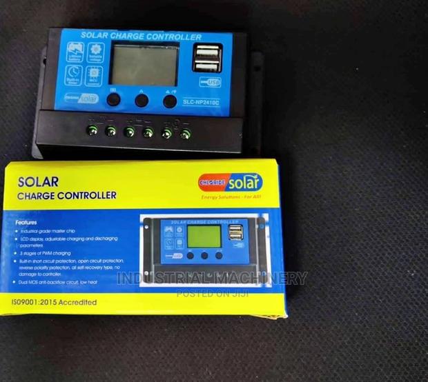 Solar Charge Controller 40a - main view