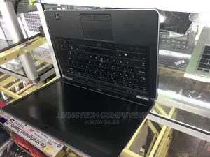 Laptop Dell Latitude 12 4GB Intel Core I5 SSD 256GB