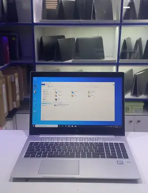 Laptop HP 15-Da2933nia 4GB Intel Core I5 500GB