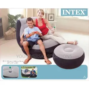 Inflatable Seat With Manual Pump
