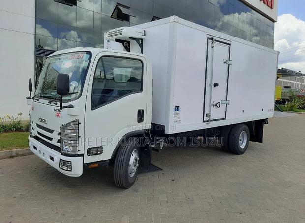 Isuzu NQR Refrigerated Fibre Body
