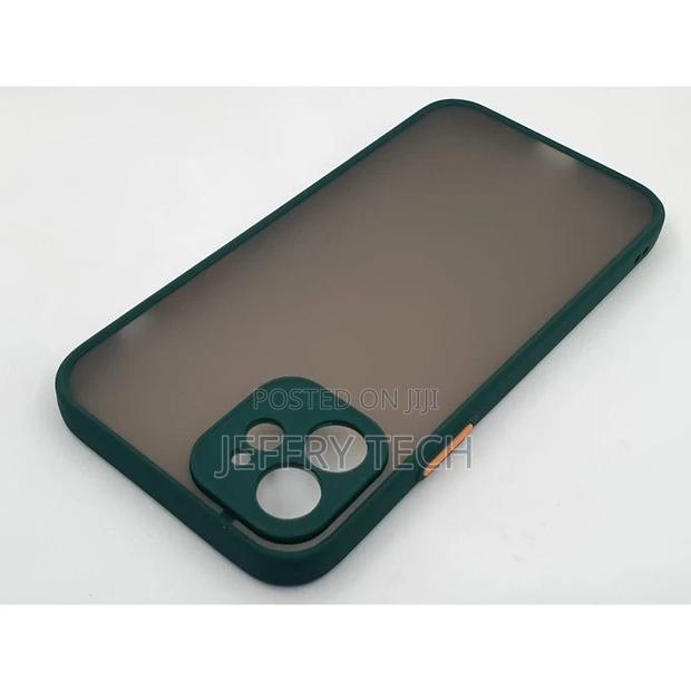 iPhone 12 (6.1 Inch) Slim Fit Cover With Soft Edges Camera - thumbnail 2