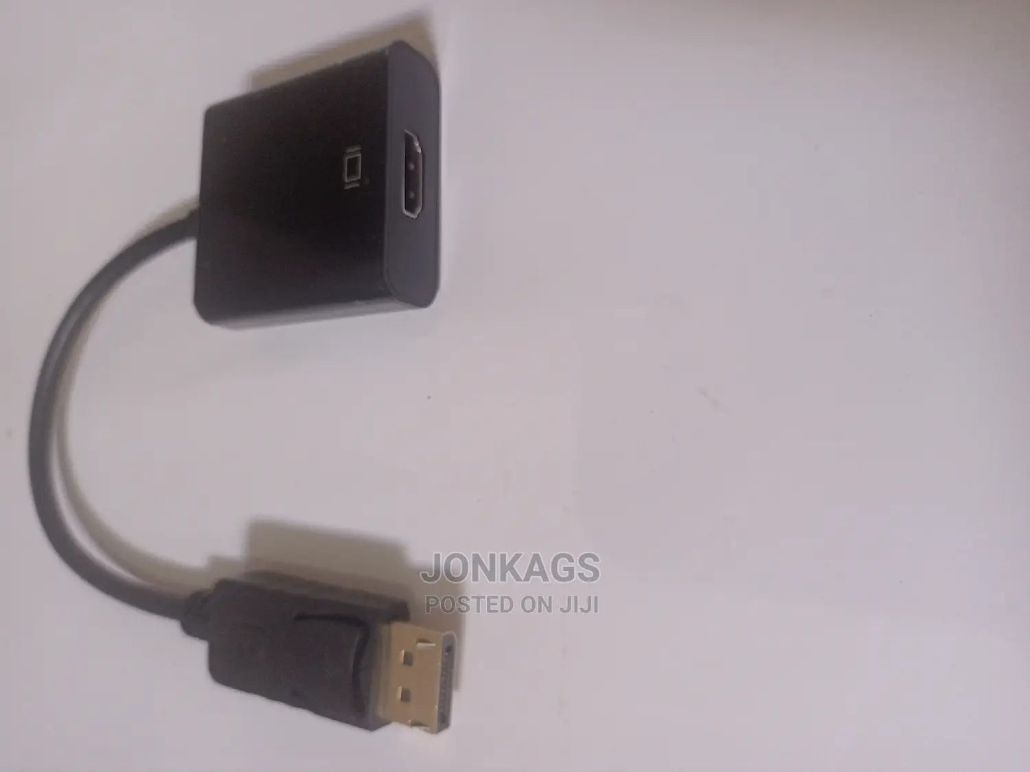 Display Port to HDMI Adapter