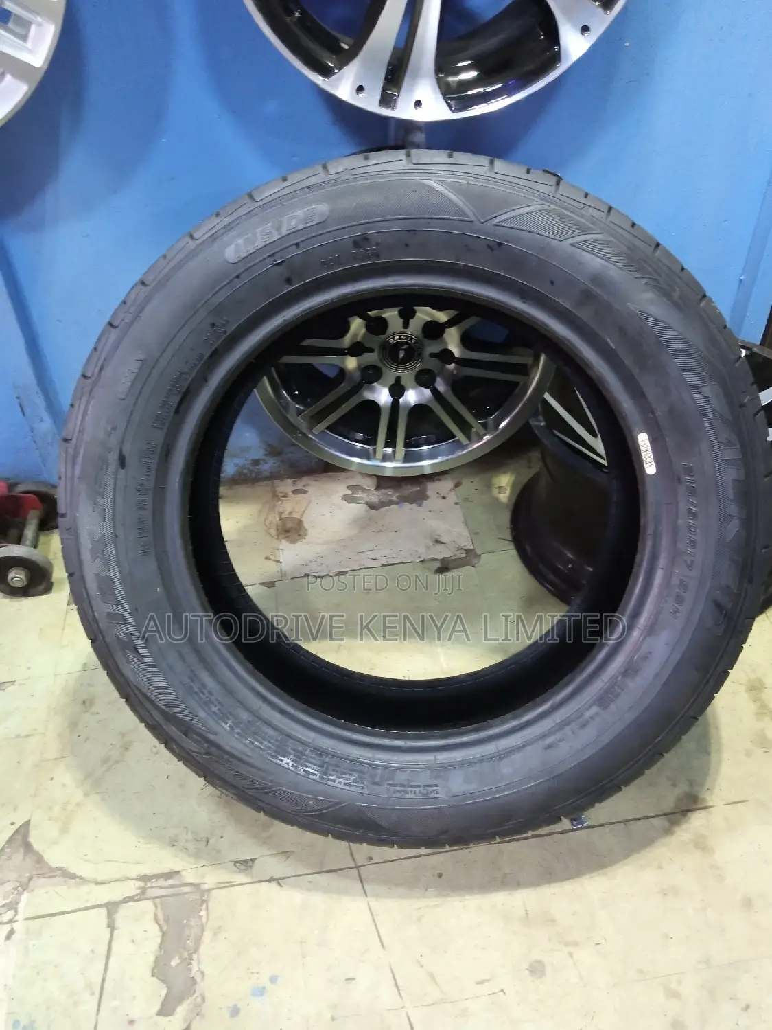 215/60r17 Falken Tyre
