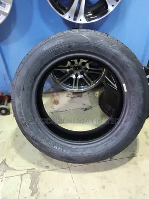 215/60r17 Falken Tyre