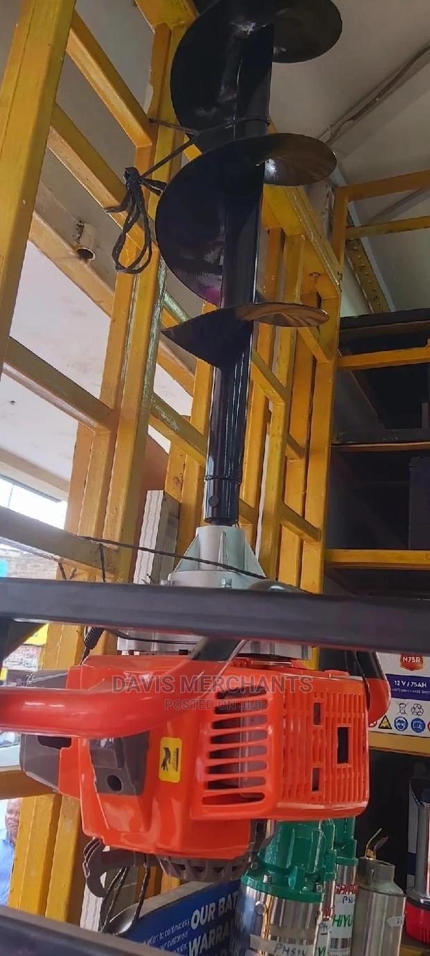 Petrol Powered Earth Auger Machine for Easy Hole Making - main view