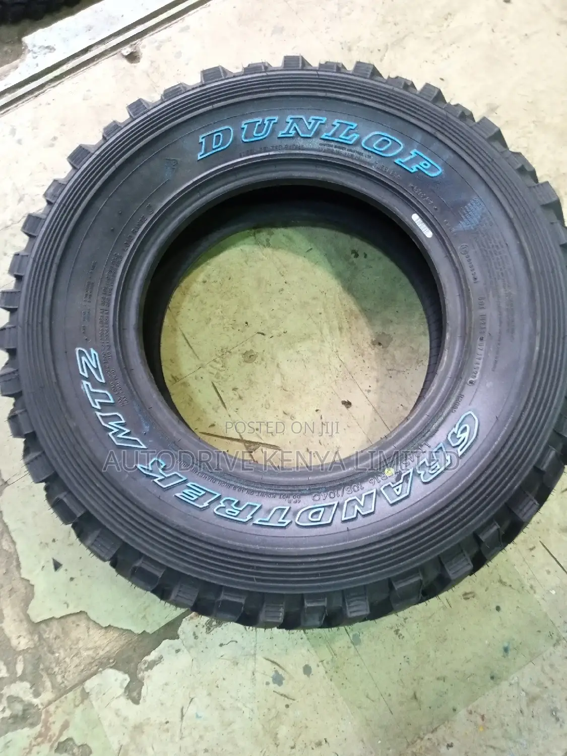 245/75r16 Dunlop M/T2