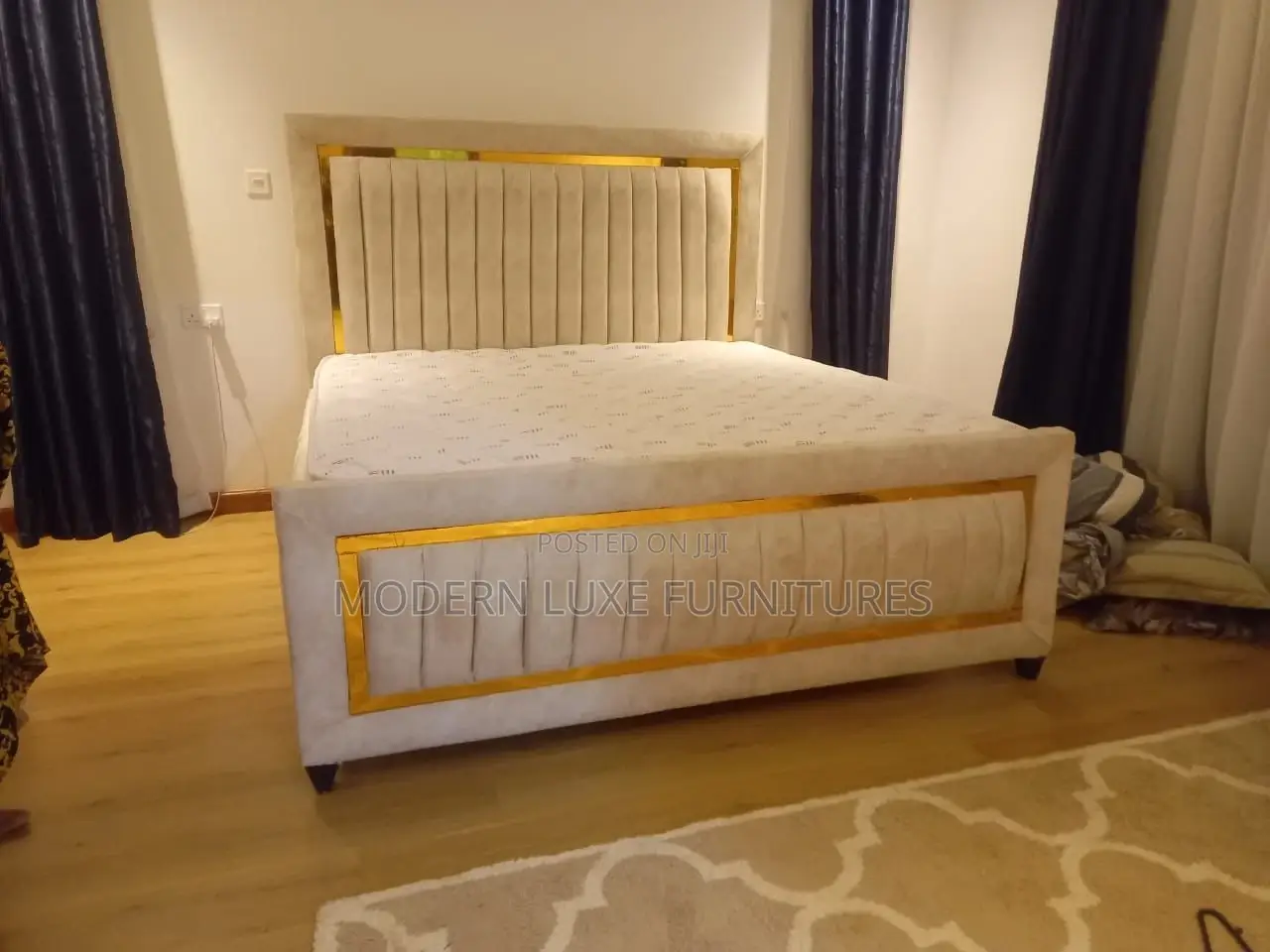 5/6 Bed/Modern Bed