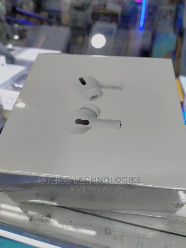 Airpods Pro - main view